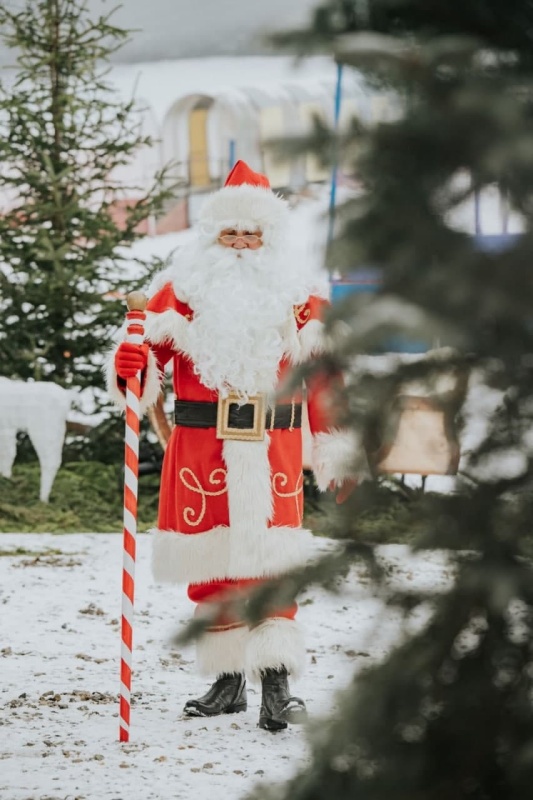 Moș Crăciun &#8211; pe pârtia din Durău în fiecare week-end