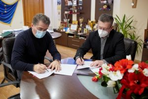 Alexandru Filimon a semnat, astăzi, contractul de management al Spitalului Județean