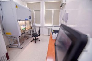 Aparatul de testare TR-PCR, o afacere bună pentru spitalul Târgu Neamţ