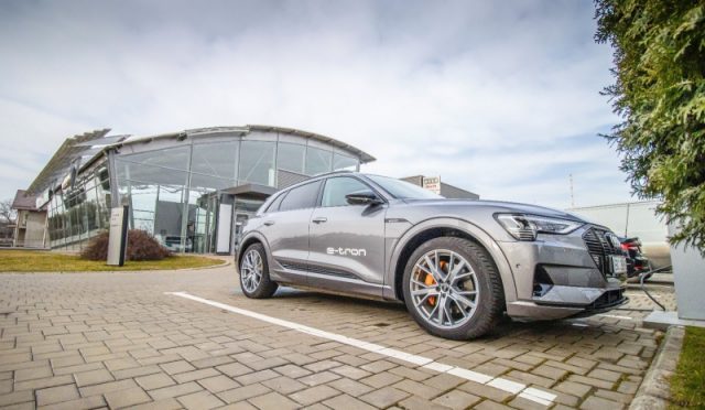 Audi Driving Experience la Salonul Auto Piatra-Neamț