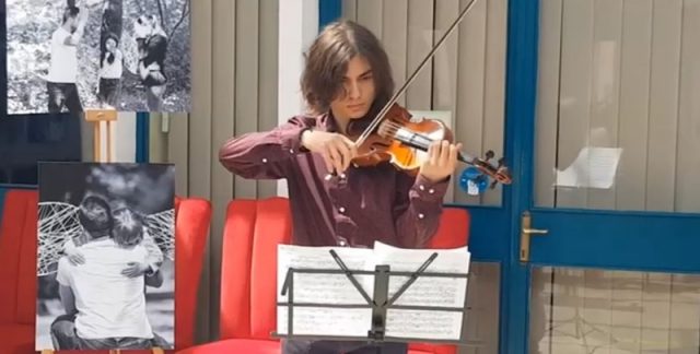 Virtuozul de la Liceul de Arte. Emanuele La Mancusa vrea să ajungă pe marile scene ale lumii