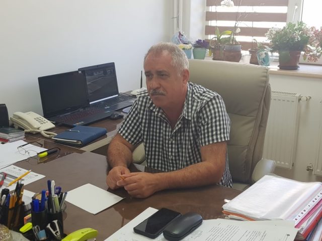 OMUL SĂPTĂMÂNII. Ioan Stroea, fostul director al Liceului „Gheorghe Ruset Roznovanu”