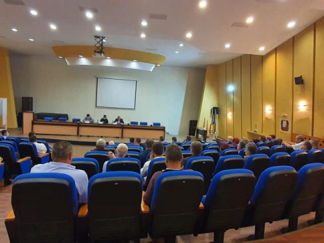 Primarii din Neamț- ședință tehnică prezidată de prefectul George Lazăr, pentru prezentarea Proiectului Național ”Anghel Saligny”