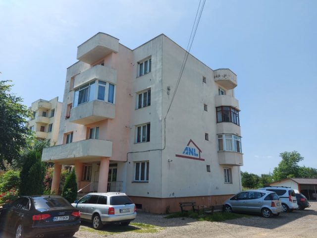 Scandal pe apartamentele ANL la Târgu Neamț