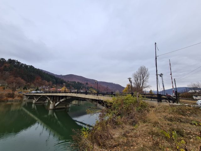 Primăria municipiului Piatra-Neamț vrea pod nou peste râul Bistrița