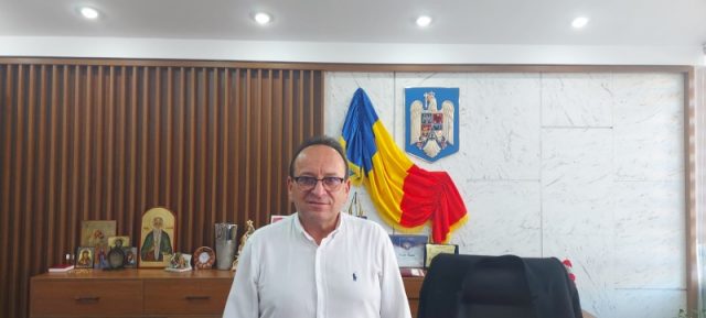Vasile Apopei, viceprimar Târgu Neamţ: „La uşa primarului sau viceprimarului nu vezi cetăţeni cu probleme grave, vezi doar linguşitori”