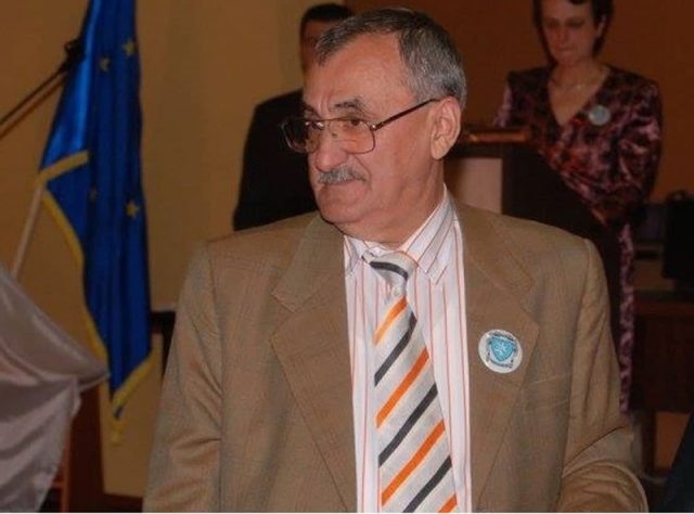 S-a stins din viață profesorul Neculai Ionescu, fost inspector școlar adjunct