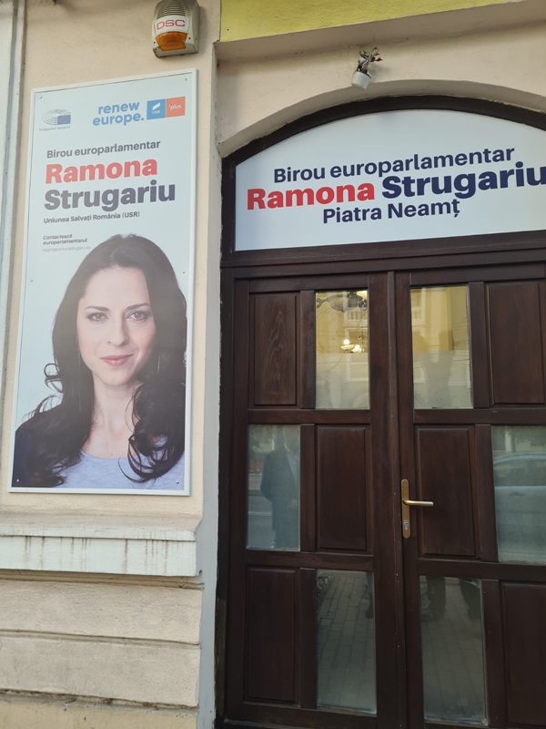 VIDEO. Conferință de presă: Piatra-Neamț &#8211; inaugurare cabinet europarlamentar Ramona Strugariu