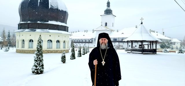 Arhimandrit Benedict Sauciuc: „Fiecare să-şi urmeze calea pe care o are şi cu demnitate să ne ducem viaţa atât în mănăstire, cât şi în societate”