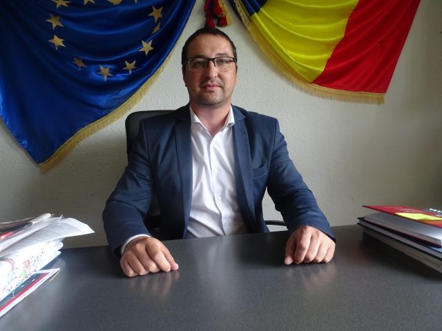 FĂUREI Proiecte de asfalt și gaze naturale / interviu cu primarul Petrică BUJOR