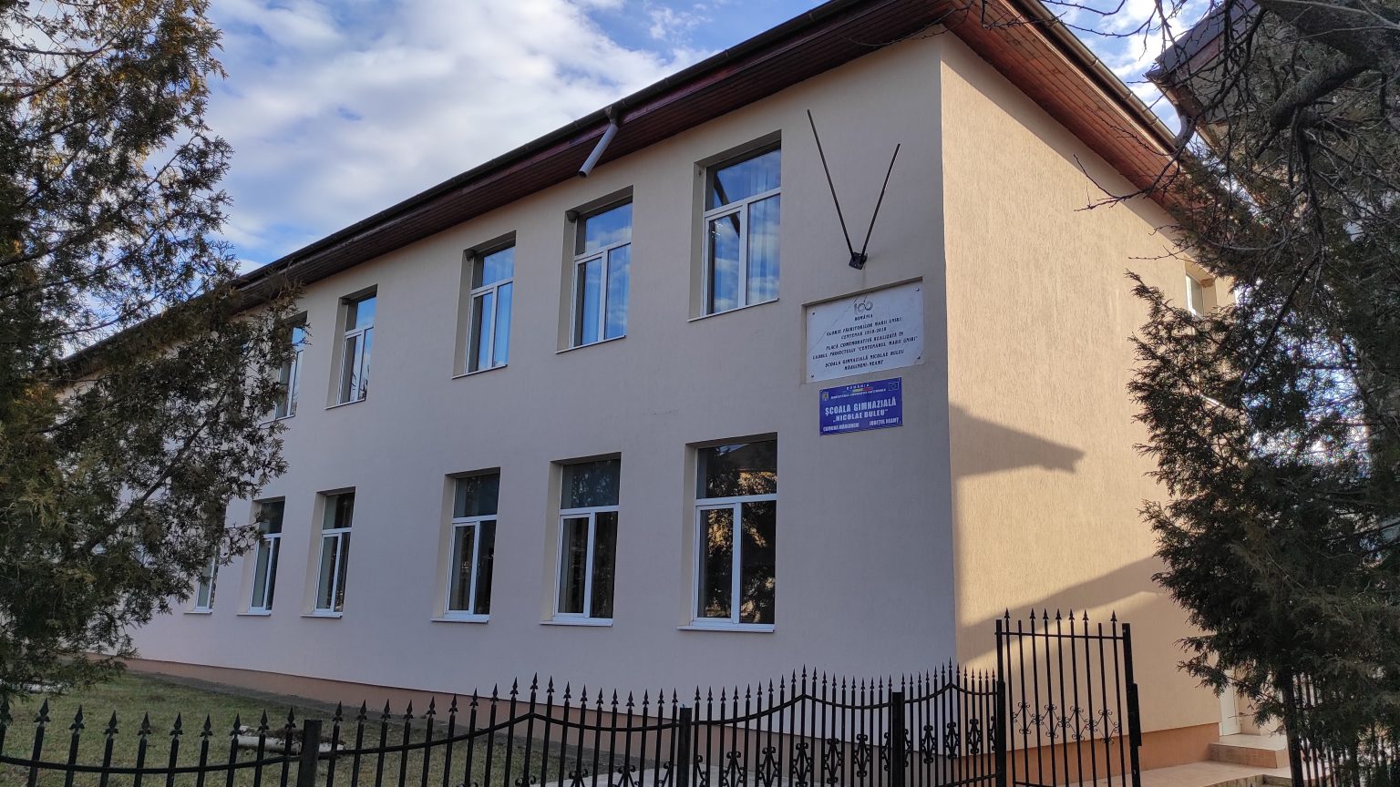 scoala margineni 1