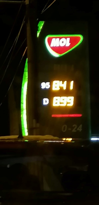 Prețurile la care se vând carburanții acum în Piatra Neamț! Cum pot fi ele justificate?