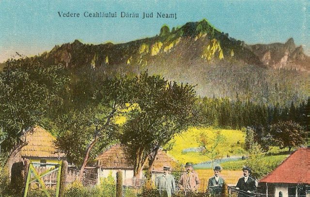Călători de seamă la muntele Ceahlău (III) / De la Panu la Păunescu
