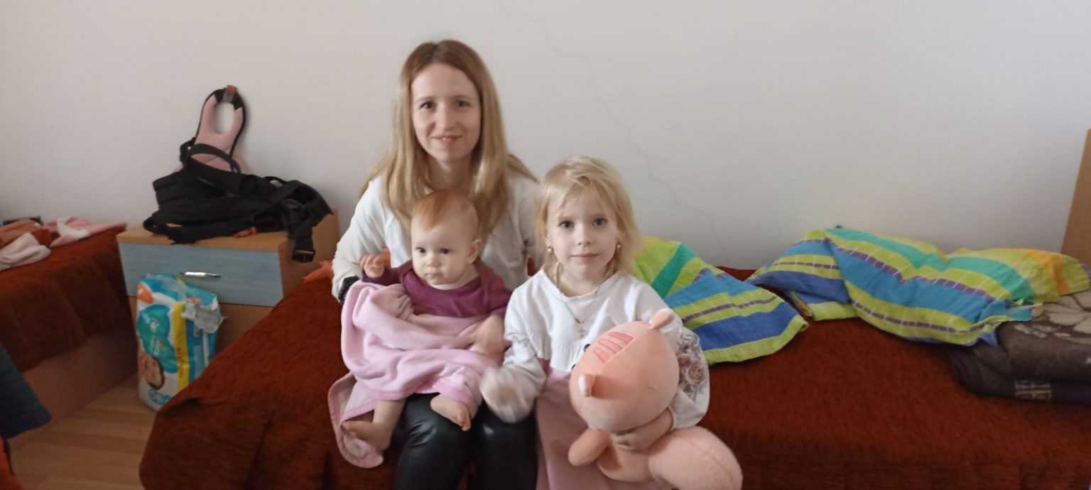 DRAMA REFUGIAŢILOR Maratonul disperării refugiati ucraina cel mai mic refugiat