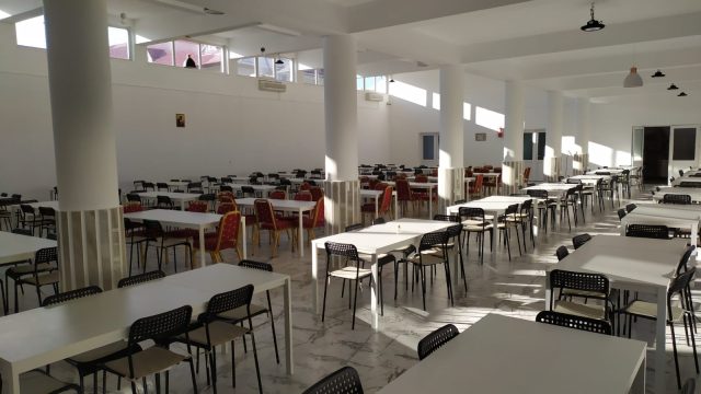 colegiu cartianu cantina