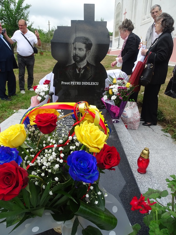 Boghicea: „Comemorarea preotului Petru Didilescu și a familiei sale”