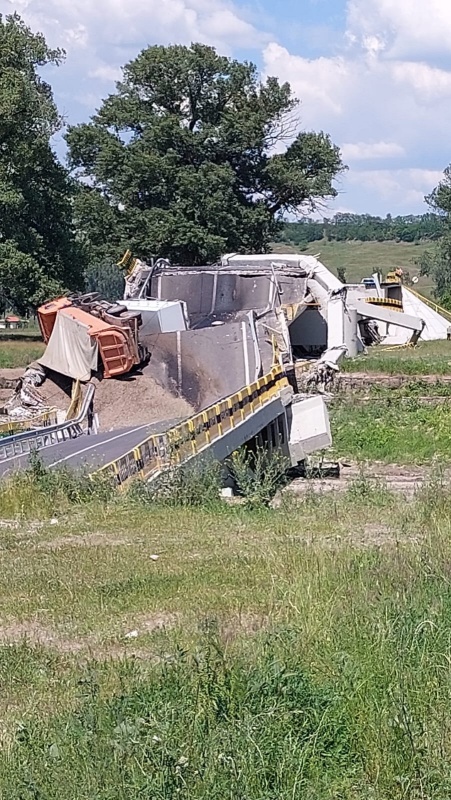 Foto- video. Dezastru. Podul de la Luțca s-a rupt la 6 luni de la inaugurare