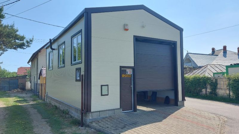 Administrație locală. Secheșan & Preda Company sau penibilul în fază pură garaj