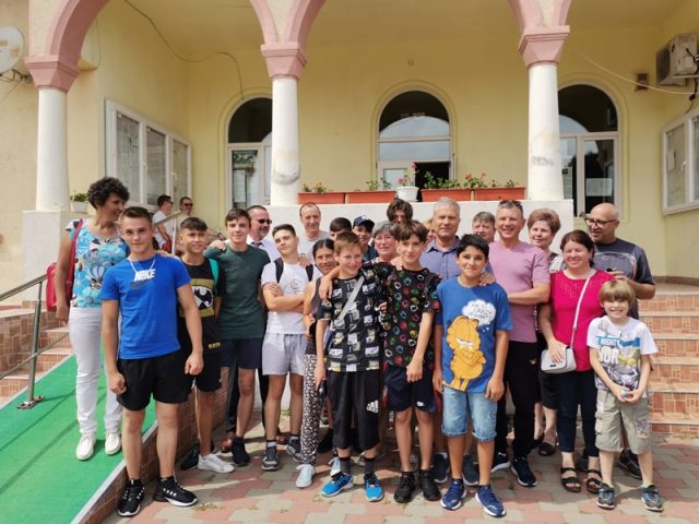 Echipa de băieți ai Școlii Gimnaziale Girov reprezintă România la Olimpiada Internațională „Micii pompieri” din Slovenia