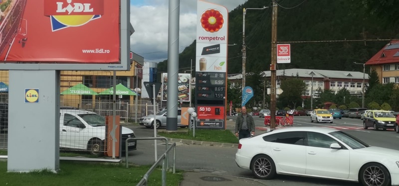 Reducerea de 50 de bani la prețul benzinei și motorinei a fost prelungită încă trei luni 2 WhatsApp Image 2022 09 20 at 12.17.33