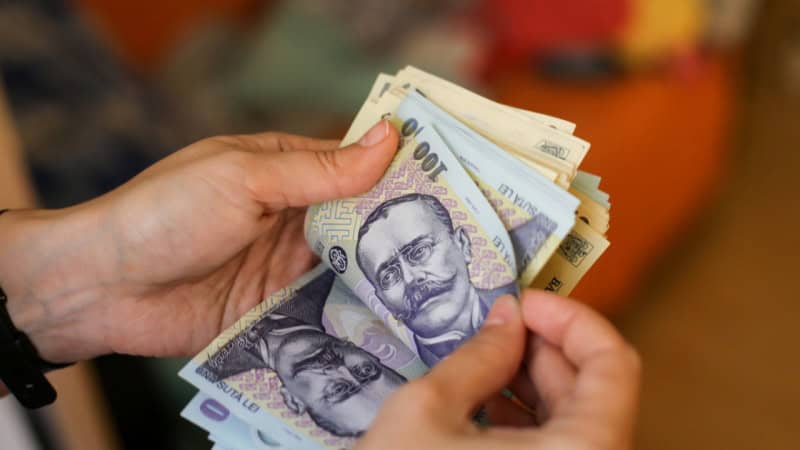 Subvenţii de 2.250 de lei pentru angajarea tinerilor şi a celor trecuţi de 45 de ani WhatsApp Image 2022 10 18 at 14.55.00 - Subvenţii de 2.250 de lei pentru angajarea tinerilor şi a celor trecuţi de 45 de ani