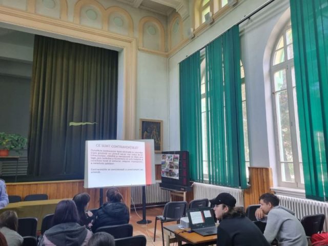 Lecție anti-drog la Colegiul Tehnic Forestier Piatra-Neamț