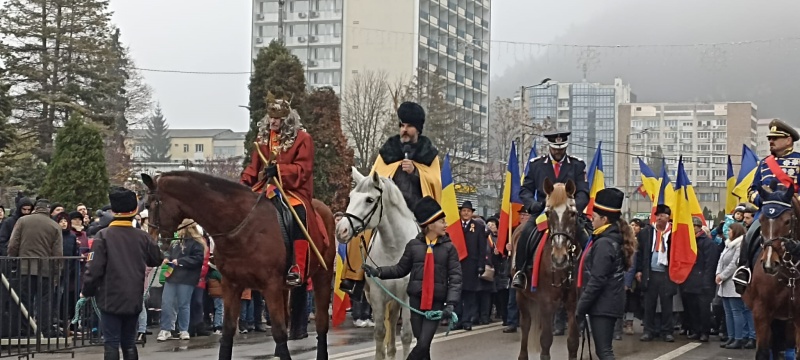 VIDEO. Ceremonia de 1 Decembrie de la Piatra Neamț
