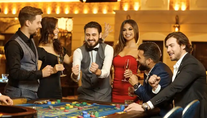 Top 4 cele mai mari bonusuri la casinouri online