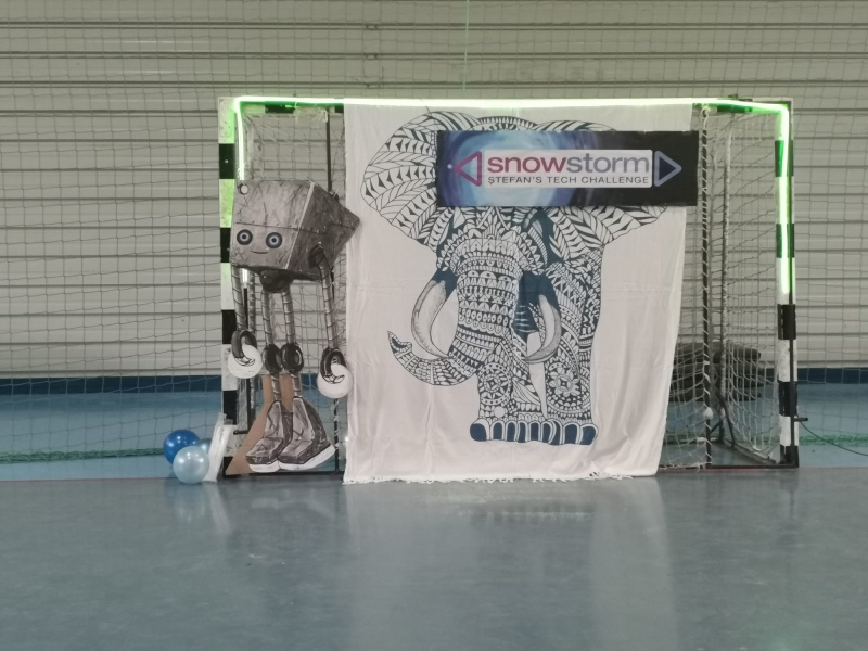 VIDEO. Colegiul Național „Ștefan cel Mare” gazda primului concurs național de robotică