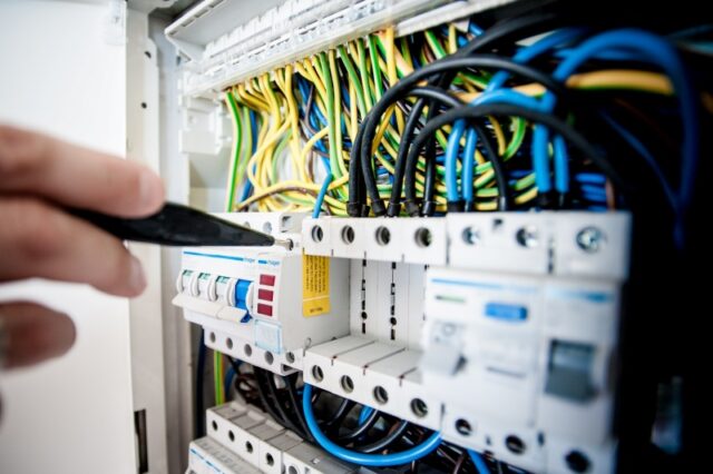 Ce trebuie să știți despre cablurile și firele electrice