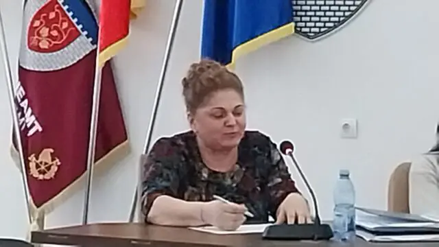 Târgu Neamț: Bătălia spațiilor din Policlinică, un nou episod 3 Dr. Sufaru