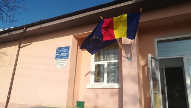 O școală din Neamț în lista scurtă cu 21 clădiri cu risc seismic I a Ministerului Educației