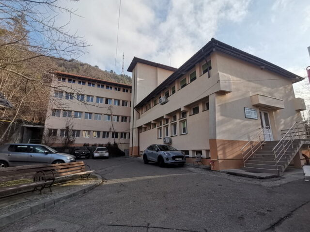 Spitalul Județean Neamț amendat cu 52.500 lei de ISU Neamț pentru aceleași nereguli!