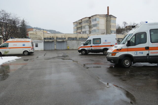 Un nou proces, aceleași acuze, pentru angajați de la Ambulanța Neamț