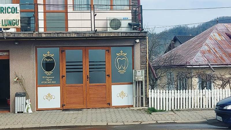 Târgu Neamț: Cabinet medical stomatologic ultramodern