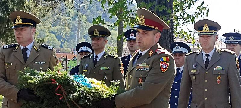 Foto-Video. Ziua Veteranilor de Război – ceremonial la Cimitirul Eroilor