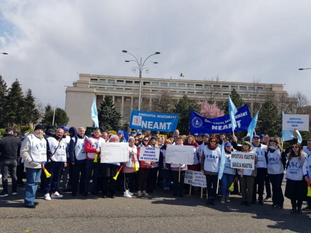 Luni,  22 mai, grevă generală &#8211; spun sindicaliștii din Educație, promisiuni bănești în noua lege – spune Guvernul