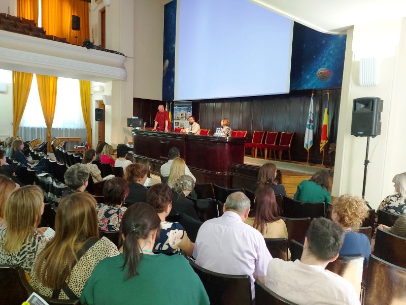 Manifestare științifică la centrul Școlar pentru Educație Incluzivă Târgu-Neamț