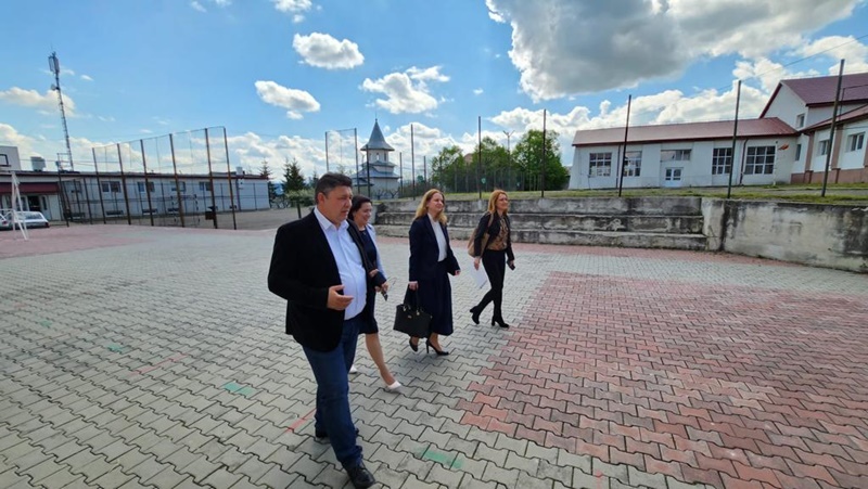 Vizită a ministrului Educației la Colegiul Tehnic „Ion Creangă” din Târgu Neamț