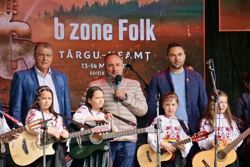 Andrei Aciocârlănoaie, președinte PNL Târgu Neamț : „Harpa, Niță și Asaftei, campanie politică pe bani publici la un eveniment din Târgu Neamț”