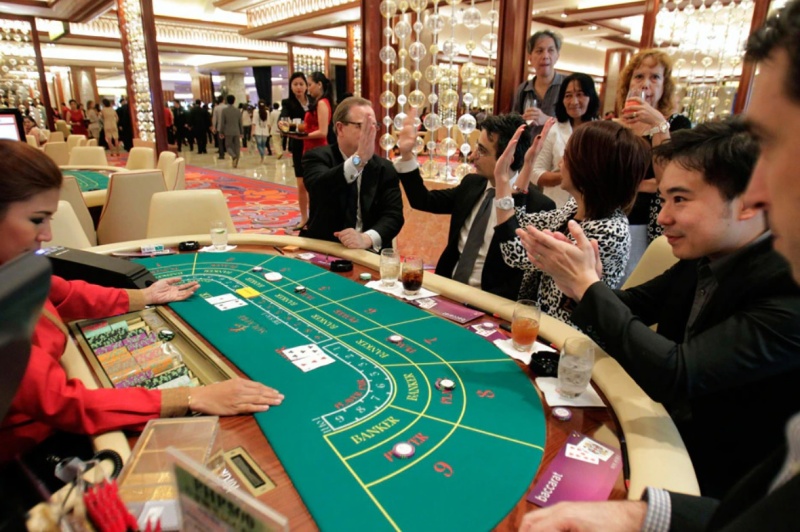 De ce joaca romanii la cazino si jocuri de noroc