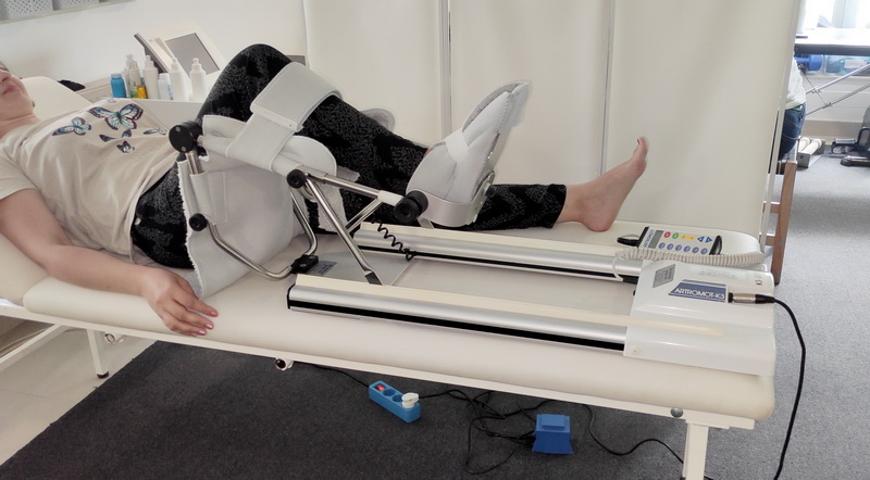 Fiziokinetoterapie cu roboți și echipamente ultraperformante la Piatra-Neamț