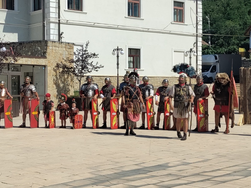 VIDEO. FOTO. Festivalul dacic Petrodava pe Platoul Curții Domnești din Piatra Neamț