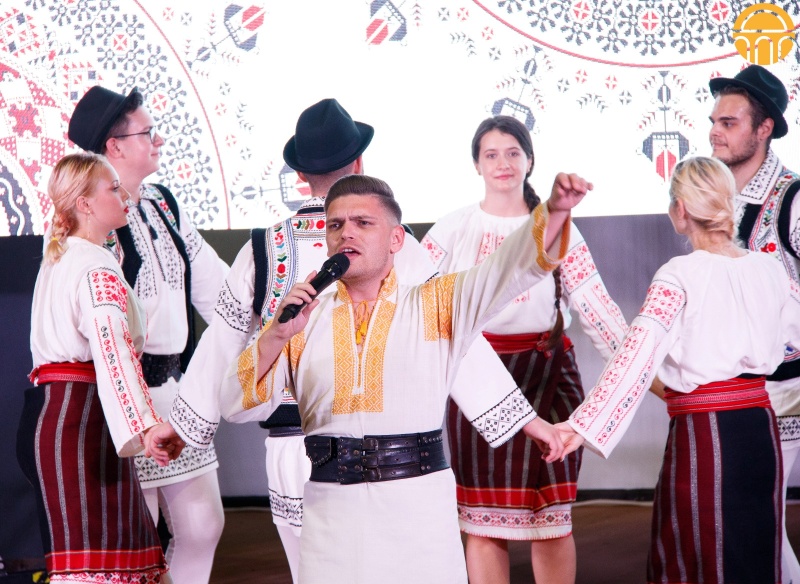 Festivalul de Folclor Ceahlăul la Târgu-Neamț