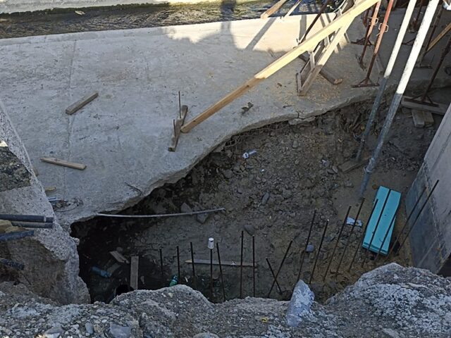 VIDEO. Piatra-Neamţ: A început suprabetonarea podului de la spital