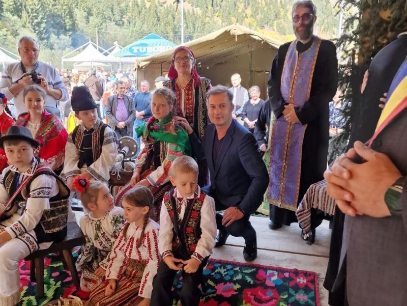 George Lazăr, președintele PNL Neamț, impresionat de festivalul  ”Tradiție și Gastronomie Montană &#8211; Gastrofest Montana 2023 din Farcașa