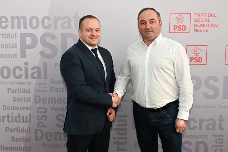 Noi membri PSD: primarul comunei Gârcina, Gavril Mihai Gontaru și consilierii județeni Hopșa și Vasiliu