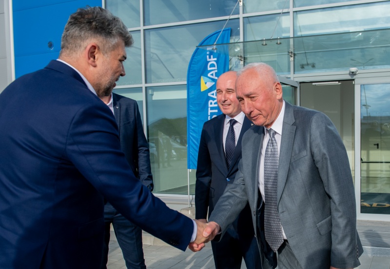 Marcel Ciolacu a vizitat la Piatra Neamț două societăți de succes: COMES SA și ADF Prod