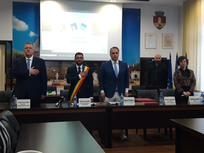 VIDEO. Ședință solemnă a Consiliului Local Piatra Neamț &#8211; semnarea draft-ului acordului de înfrățire cu orașul Istiaia-Aidipsos, Grecia