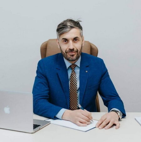 La Primăria Bicaz: nimeni nu pleacă, nu se fac noi angajări!